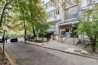 Апартаменты V80-18 MODERN TWO NEW LARGE 80m2 SEPARATE 2BEDROOMS - CENTRAL LOCATION, OLYMPIC STADIUM - GULLIVER MALL - Velyka Vasylkivska St, 80 Киев Апартаменты с 2 спальнями-86