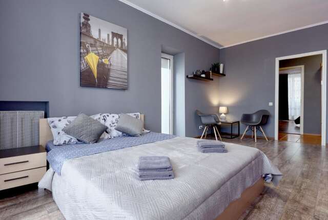 Апартаменты V80-18 MODERN TWO NEW LARGE 80m2 SEPARATE 2BEDROOMS - CENTRAL LOCATION, OLYMPIC STADIUM - GULLIVER MALL - Velyka Vasylkivska St, 80 Киев-3