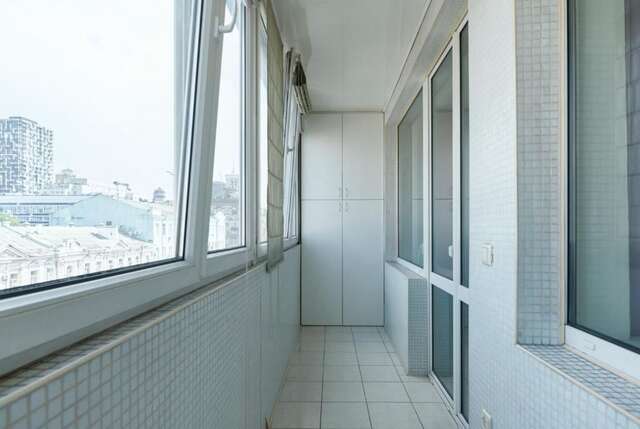 Апартаменты V80-18 MODERN TWO NEW LARGE 80m2 SEPARATE 2BEDROOMS - CENTRAL LOCATION, OLYMPIC STADIUM - GULLIVER MALL - Velyka Vasylkivska St, 80 Киев-49